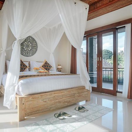 สิตาลา สวีท Bed & Breakfast อูบุด ภายนอก รูปภาพ