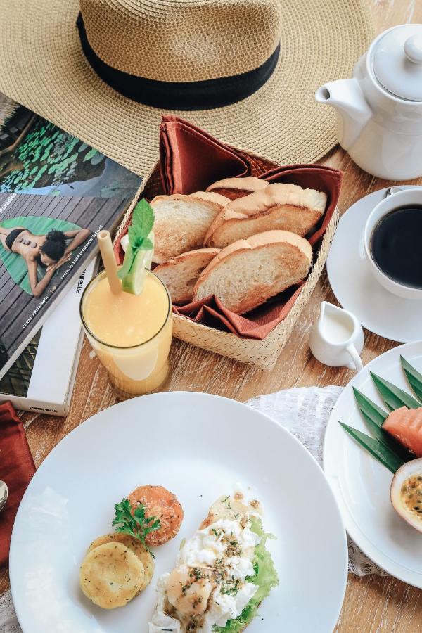สิตาลา สวีท Bed & Breakfast อูบุด ภายนอก รูปภาพ