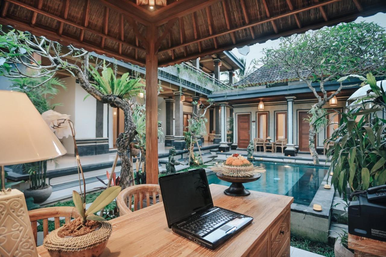 สิตาลา สวีท Bed & Breakfast อูบุด ภายนอก รูปภาพ